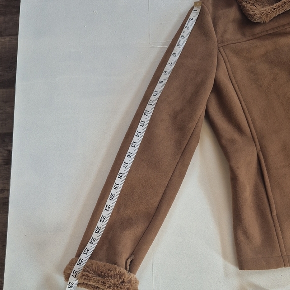 Jones New York Brown Teddy Jacket with Plush Trim - Picture 9 of 10